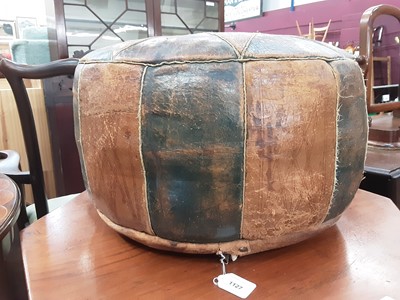 Lot 1127 - Group of mixed furniture to include leather puff, fire screen etc