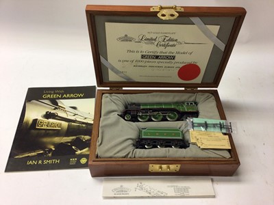 Lot 1916 - Bachman limited edition Green Arrow locomotive and tender in wooden box plus associated book and track together with steam magazines and Hornby Dublo book