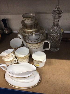 Lot 34 - Minton Jubilee tea/ dinner service - 30 pieces and decanter