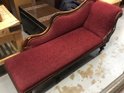 Lot 964 - Victorian chaise longue with plumb velvet upholstery
