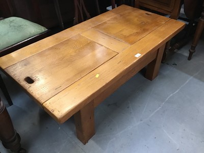 Lot 949 - Heavy pine coffee table with sliding panels to top and storage below