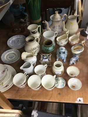 Lot 400 - 18th century tea bowls, Pratt ware and decorative china