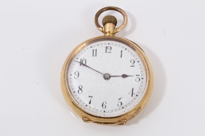 Lot 164 - Late 19th century Swiss 18ct gold fob watch