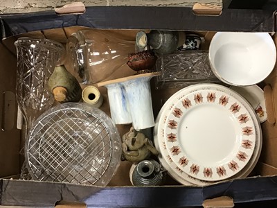 Lot 236 - Large quantity of mixed ceramics, including 1960s dinner plates, studio pottery, etc