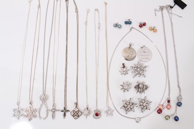Lot 67 - Group of contemporary silver paste set jewellery including necklaces, brooches, coloured cultured pearls etc