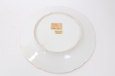 Lot 200 - A Spode plate, painted with pattern 967, circa 1815-20