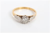 Lot 3330 - Gold (18ct) single stone diamond ring with a...