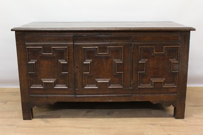 Lot 1364 - Late 17th / 18th century oak coffer