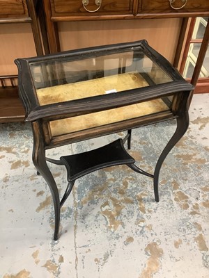 Lot 1423 - Early 20th century ebonised bijouterie table