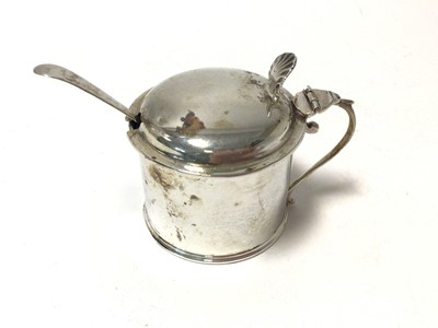 Lot 309 - Edwardian silver drum mustard with scroll handle and hinged domed cover