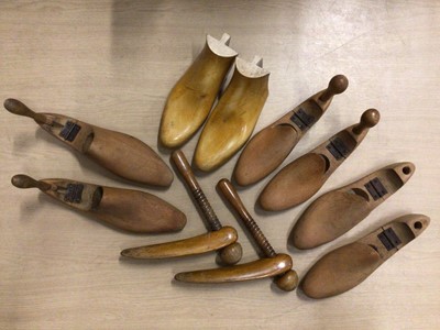 Lot 2137 - Five pairs of wooden shoe trees plus a pair of boot trees.