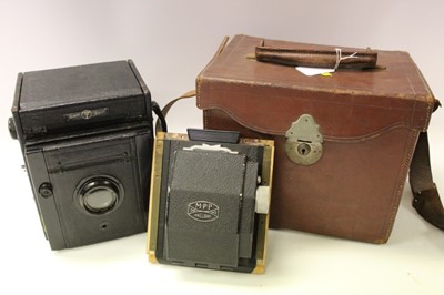 Lot 2761 - Thornton Pickard Junior Special plate camera, in leather case