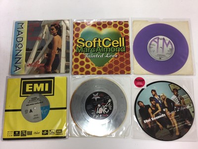 Lot 2273 - Box of approx 140 single records including Babybird, Longview, Manson, Fever, East End Lights, Glitterati, Manic Street Preachers, The Beat, Little Juniors Blue Flames, The Blue Tones (U.S.), Lynet...