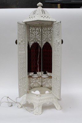 Lot 2504 - Good iron conservatory heater with lidded top, fine decoration to sides