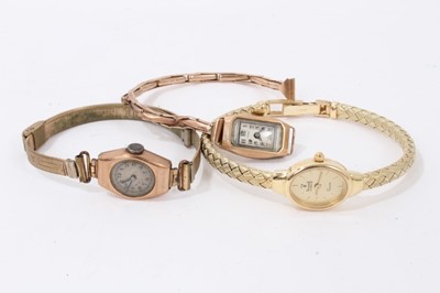 Lot 397 - Ladies Vicence Le Temps De 14ct gold wristwatch and two other vintage 9ct gold cased wristwatches