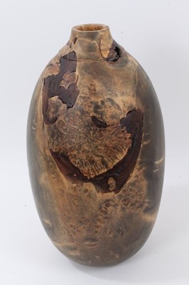 Lot 780 - R. M. Chandler, turned horse chestnut vase, signed