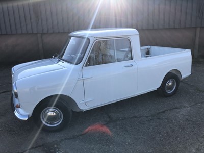 Lot 1980 - 1976 Mini 850 Pickup, 848cc, Reg. No. MTW 599P, finished in white with a vinyl interior.