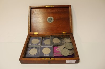 Lot 483 - World - mixed coinage to include United States silver dollars 1878 cc GF (NB set in circular silver mount with chain), 'Peace' dollar 1925 GF/AVF, Netherlands 2½ Gulden 1929 AF and others (qty)