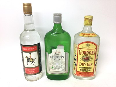 Lot 21 - Seventeen assorted bottles to include: Royal Occasion Sherry, Silver Jubilee, Cognac, Port, Gin and others