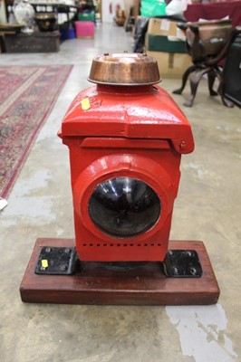 Lot 2634 - Large two direction railway crossing gate oil lamp