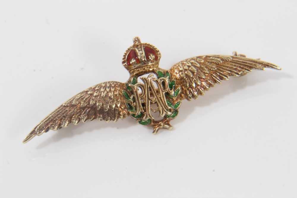 Lot 295 - Second World War 14ct gold RAF sweetheart brooch