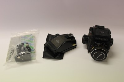 Lot 2685 - Mamiya 645 medium format camera, with Sekor C 80mm f/2.8 lens, instructions, viewfinder, and 120 film insert