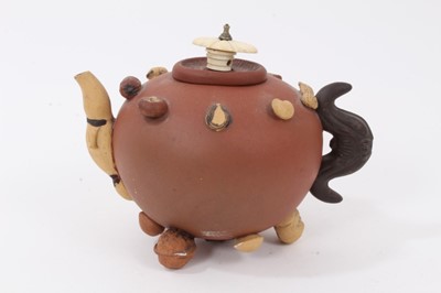 Lot 173 - Chinese Yixing teapot